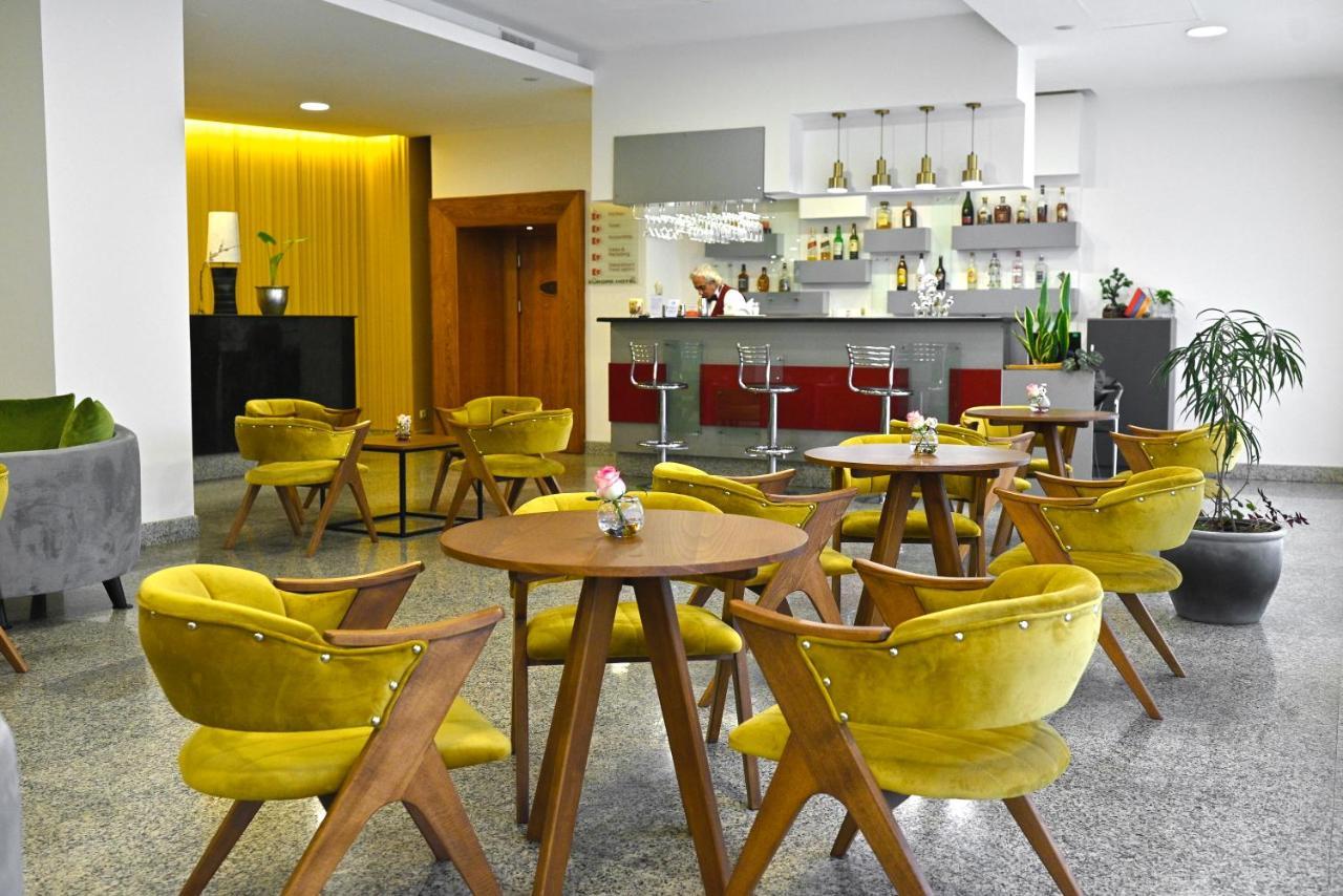 Europe Hotel Jerevan Eksteriør billede
