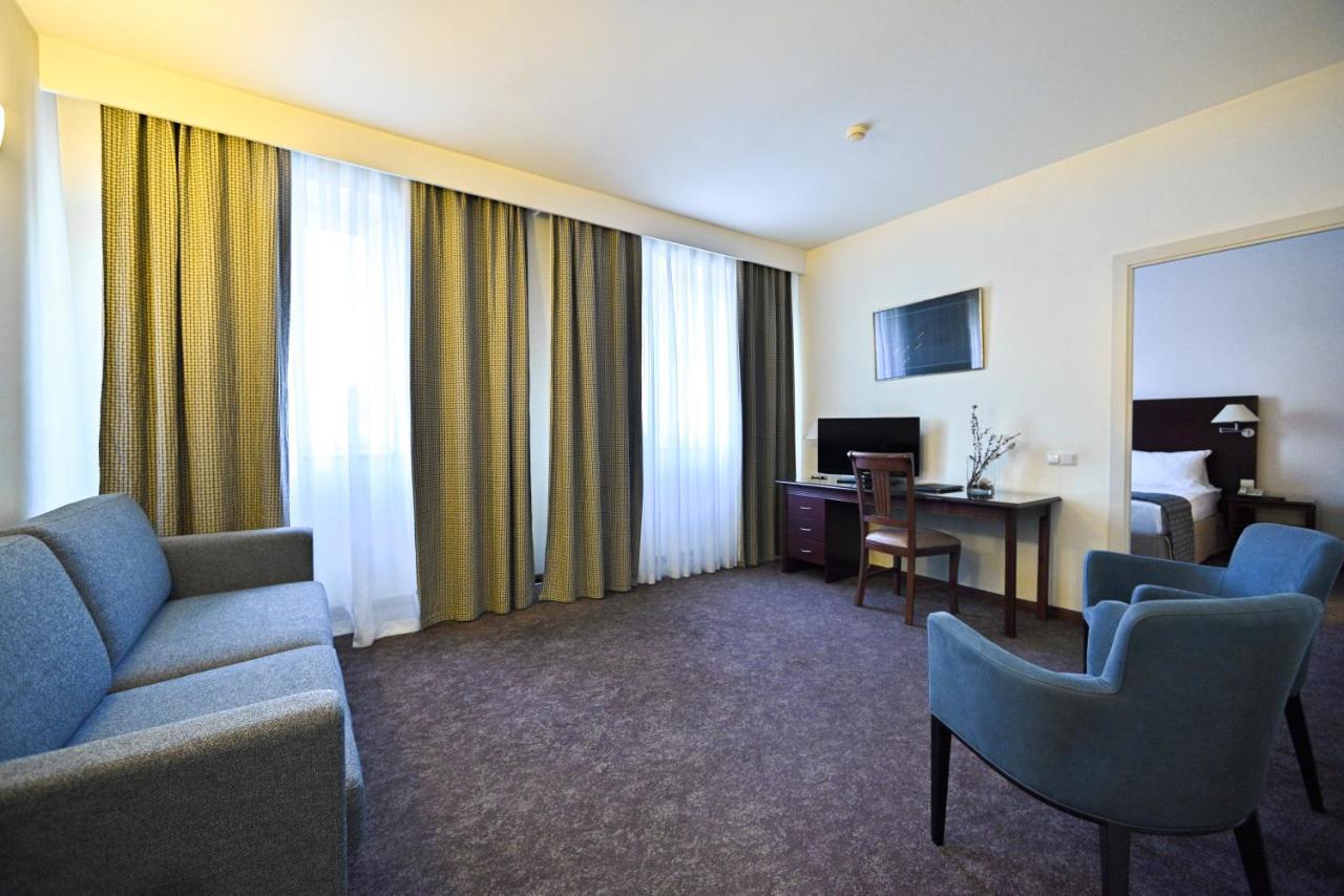 Europe Hotel Jerevan Eksteriør billede